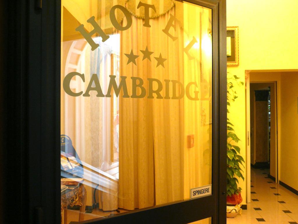 Cambridge Hotel Roma Eksteriør bilde